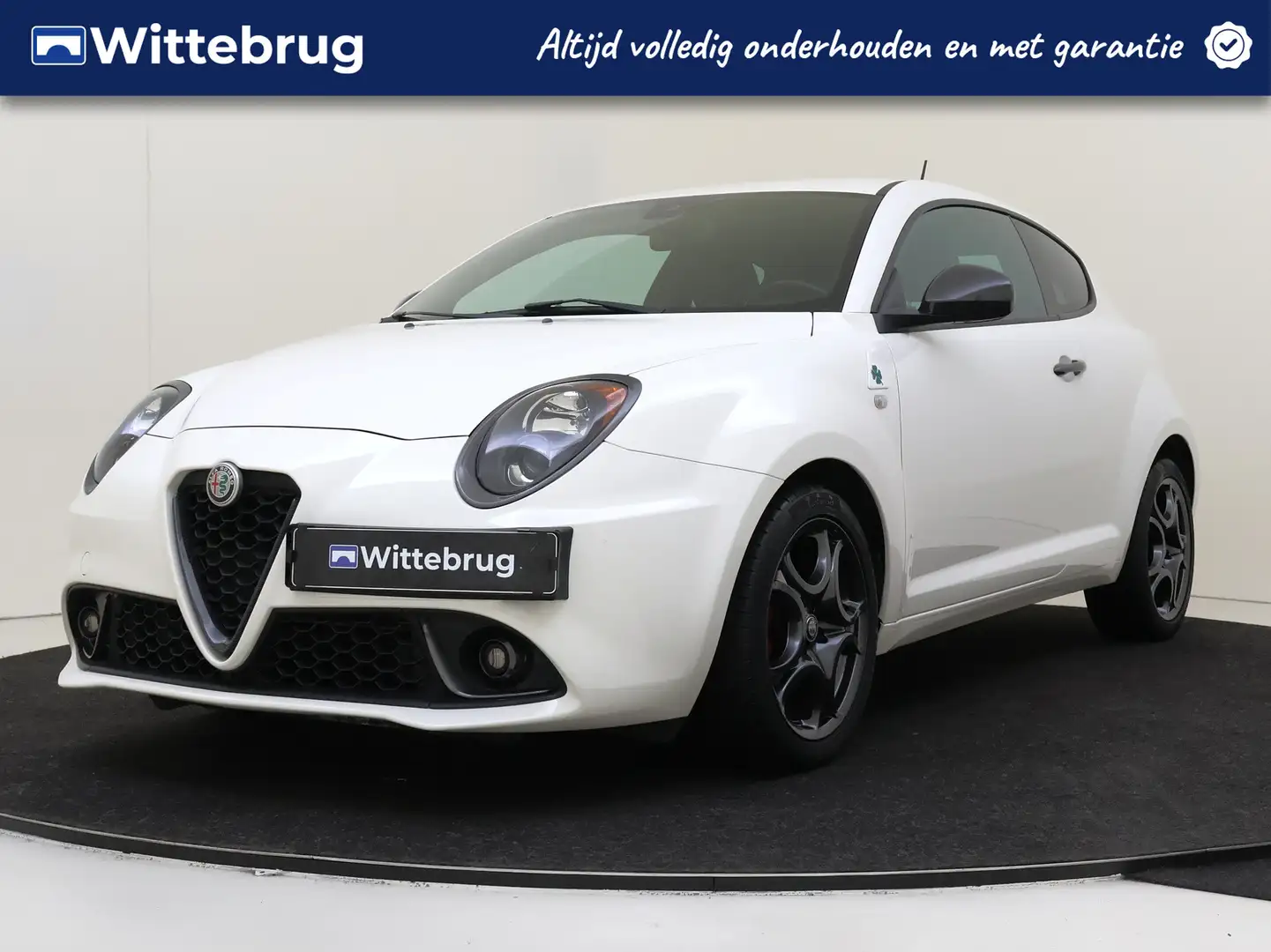 Alfa Romeo MiTo 0.9 TwinAir 100PK ECO Parkeerhulp | Navigatie | Be Wit - 1