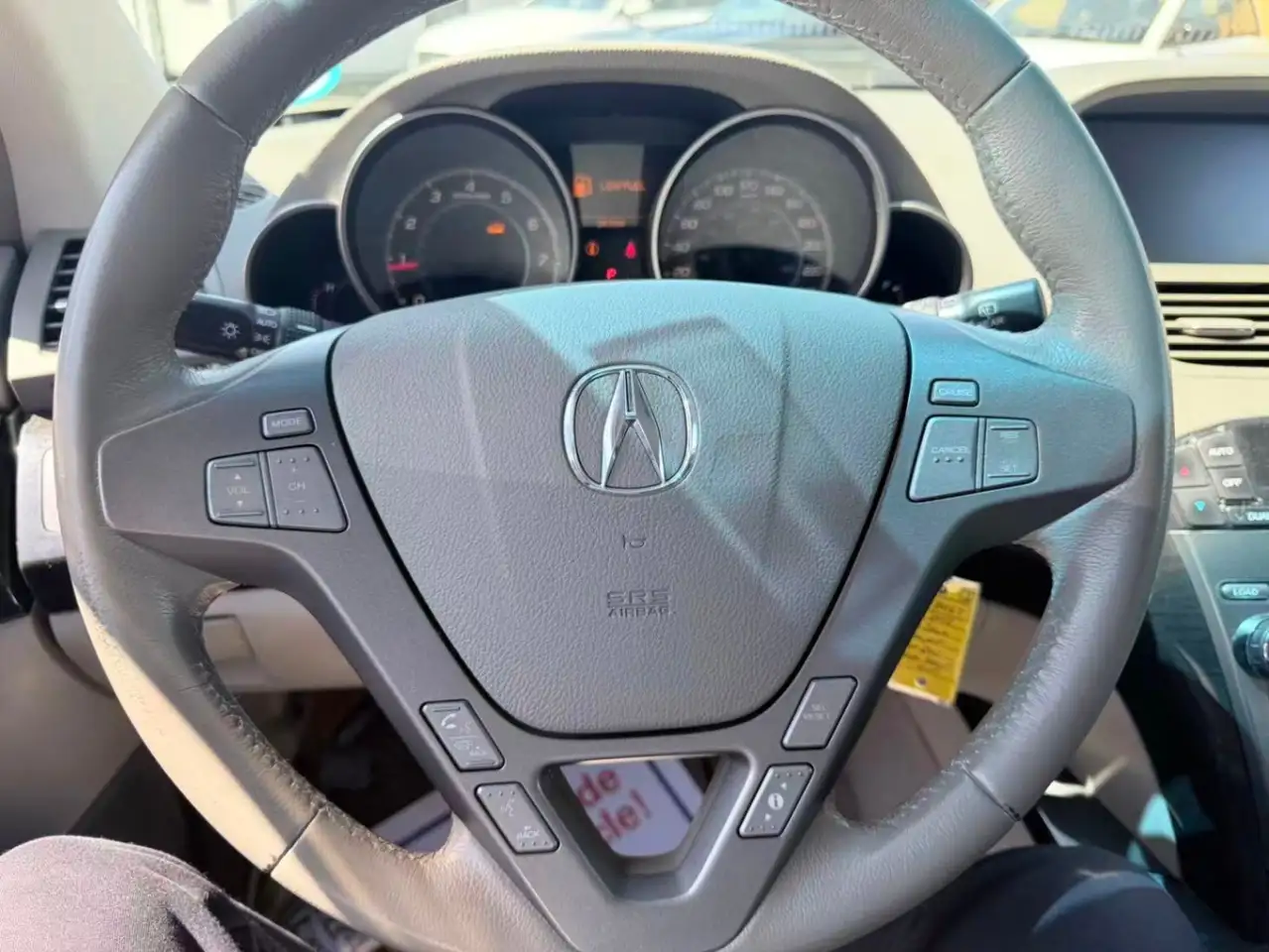 Acura MDX снимка Acura MDX