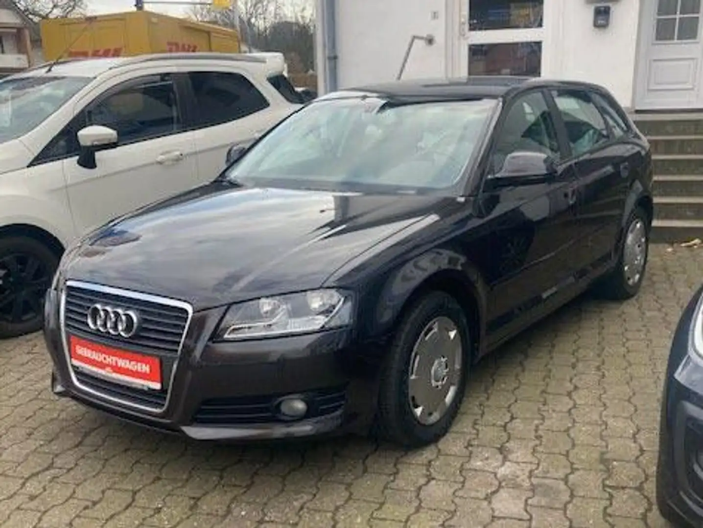 Audi A3 1.4 TFSI Attraction Schwarz - 2