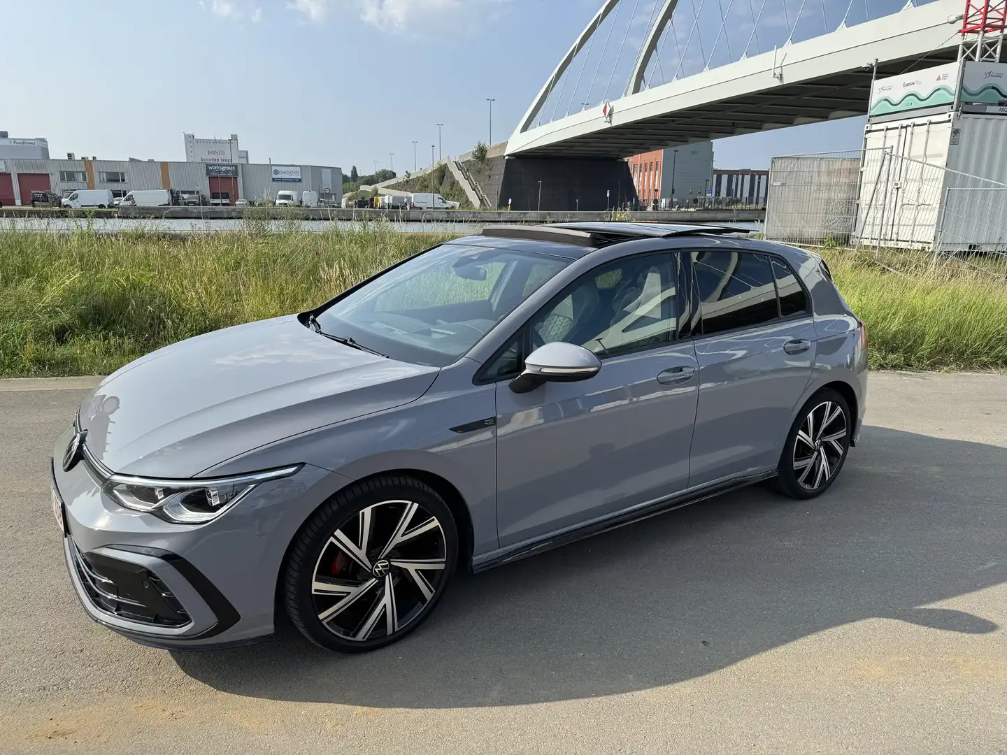 Volkswagen Golf 2.0 TDI SCR DSG R-Line - 2
