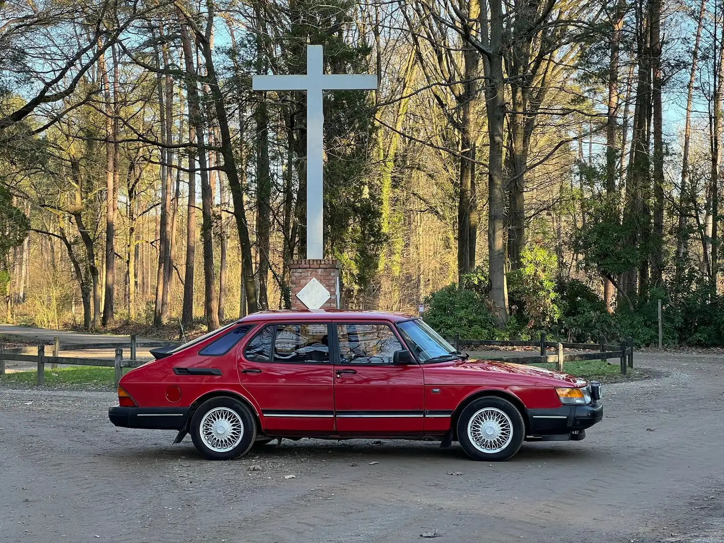 Saab 900 900 i 16 Rot - 2