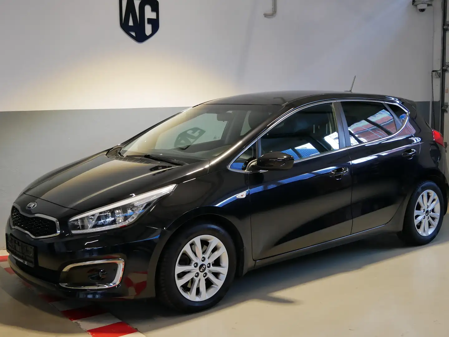 Kia Ceed / cee'd Spirit Kamera Temp. Navi Zwart - 2