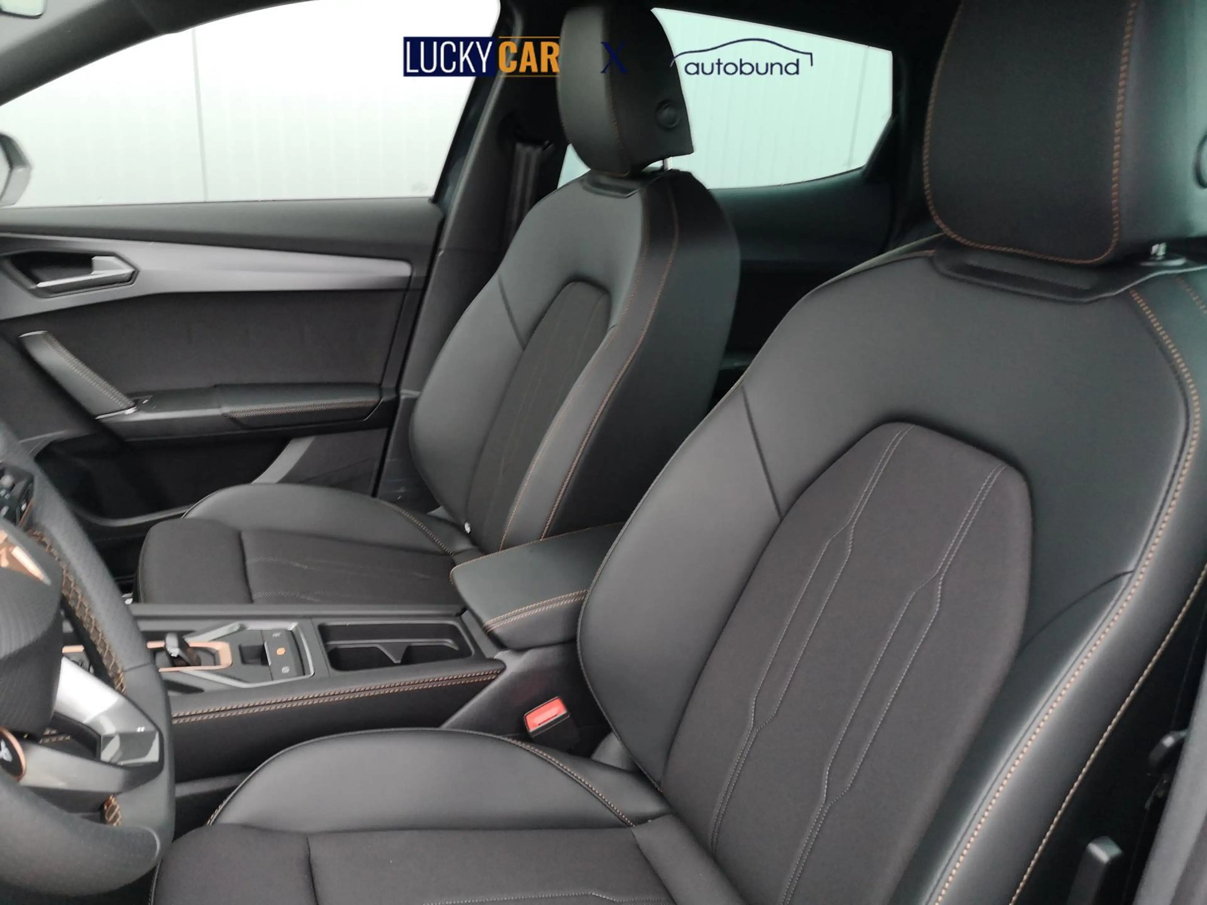 CUPRA Formentor 1.5 eTSI 110 kW DSG AHK ACC LED 110 kW (150 PS)... — photo 6