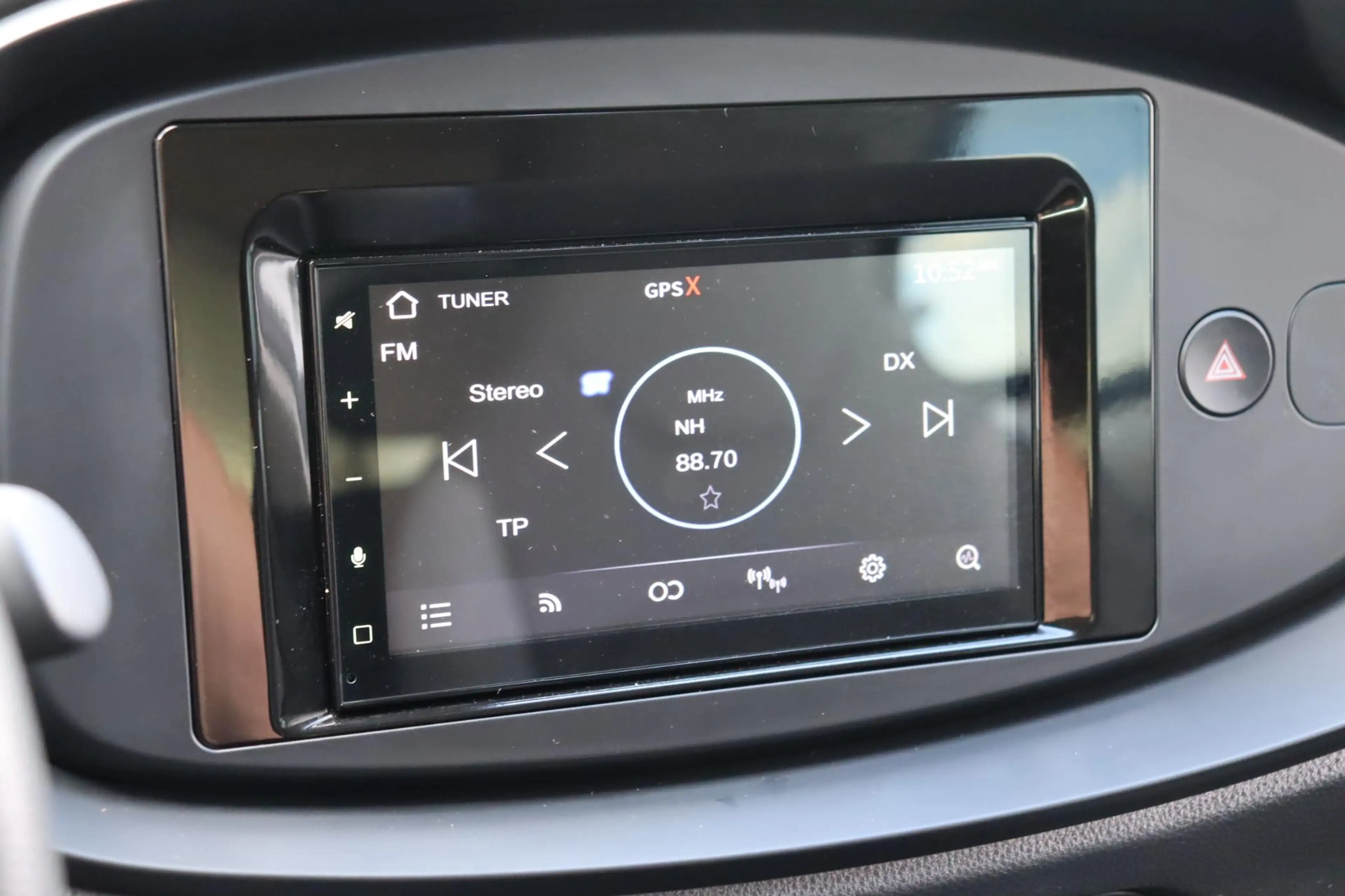Toyota Aygo X 1.0 VVT-i Android Auto, Adaptive Cruise Control — photo 5