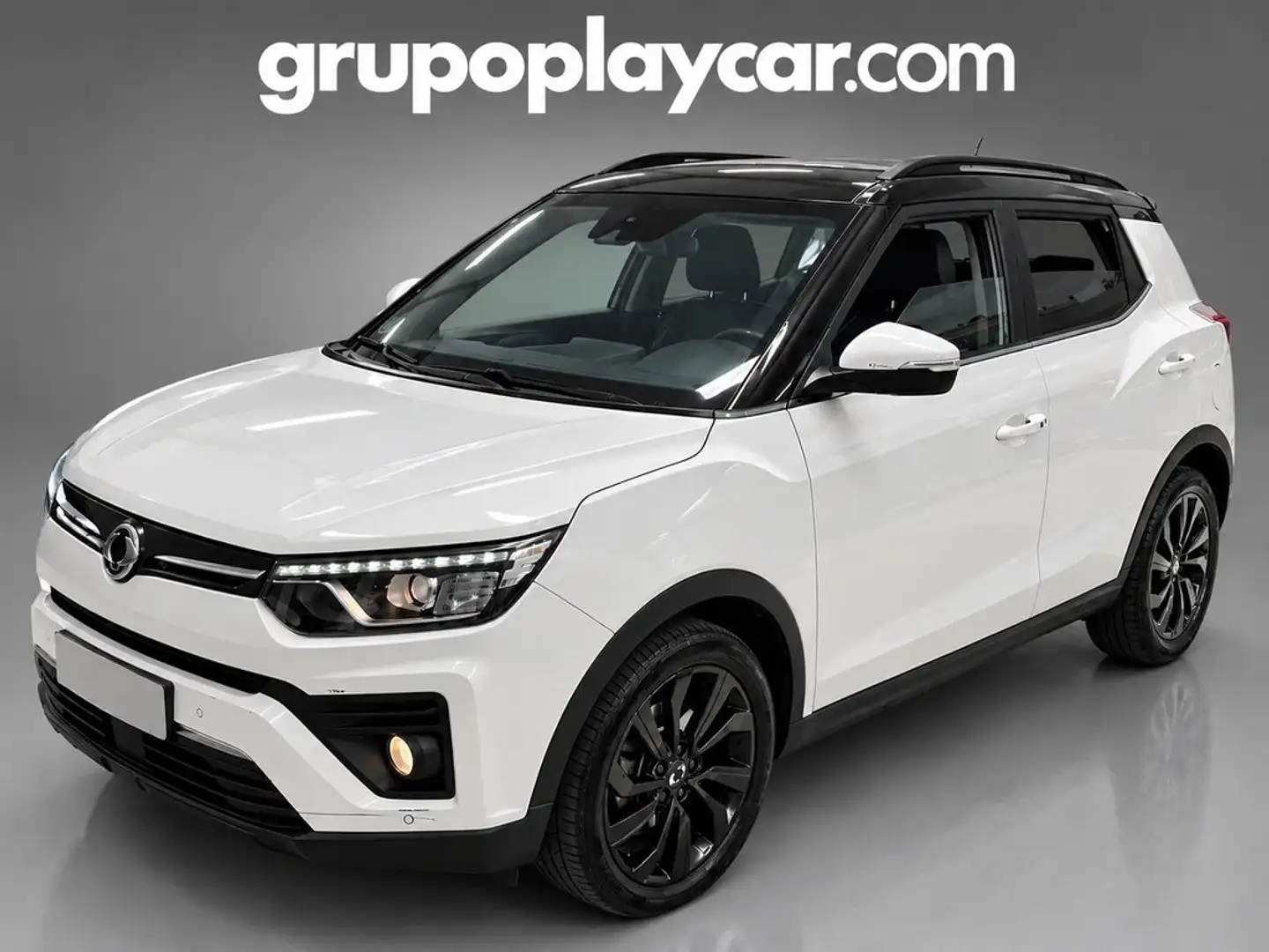 SsangYong Tivoli G15 Limited 4x2 Aut. Blanco - 1