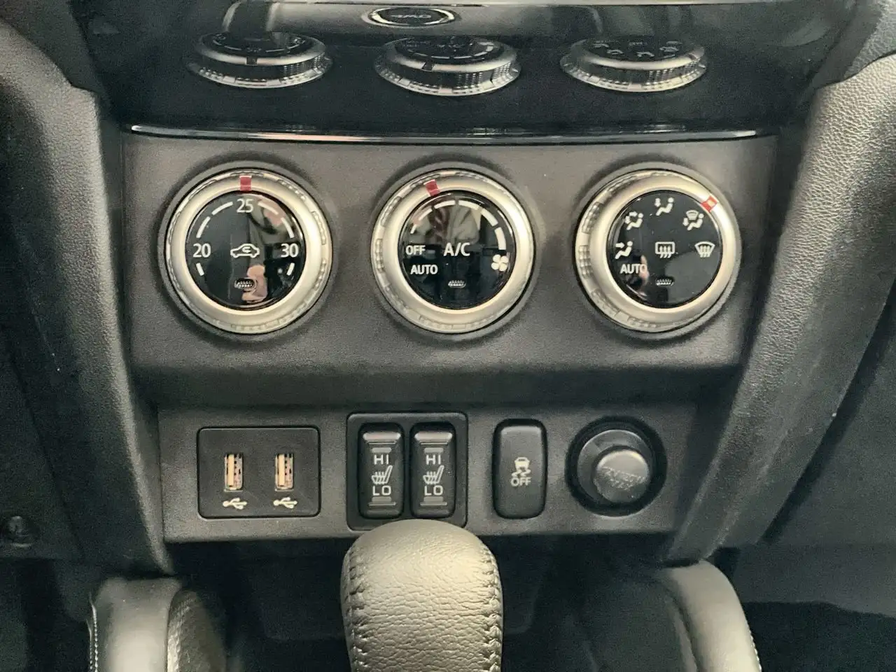 Mitsubishi RVR снимка Mitsubishi RVR