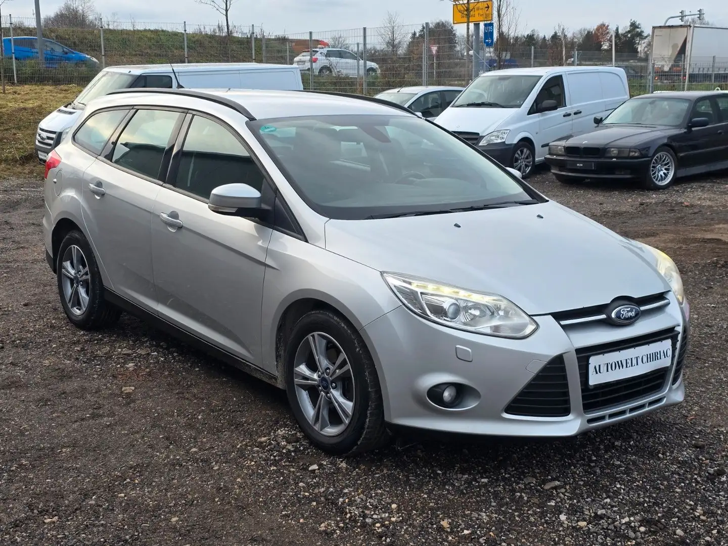 Ford Focus Turnier Trend Silber - 1