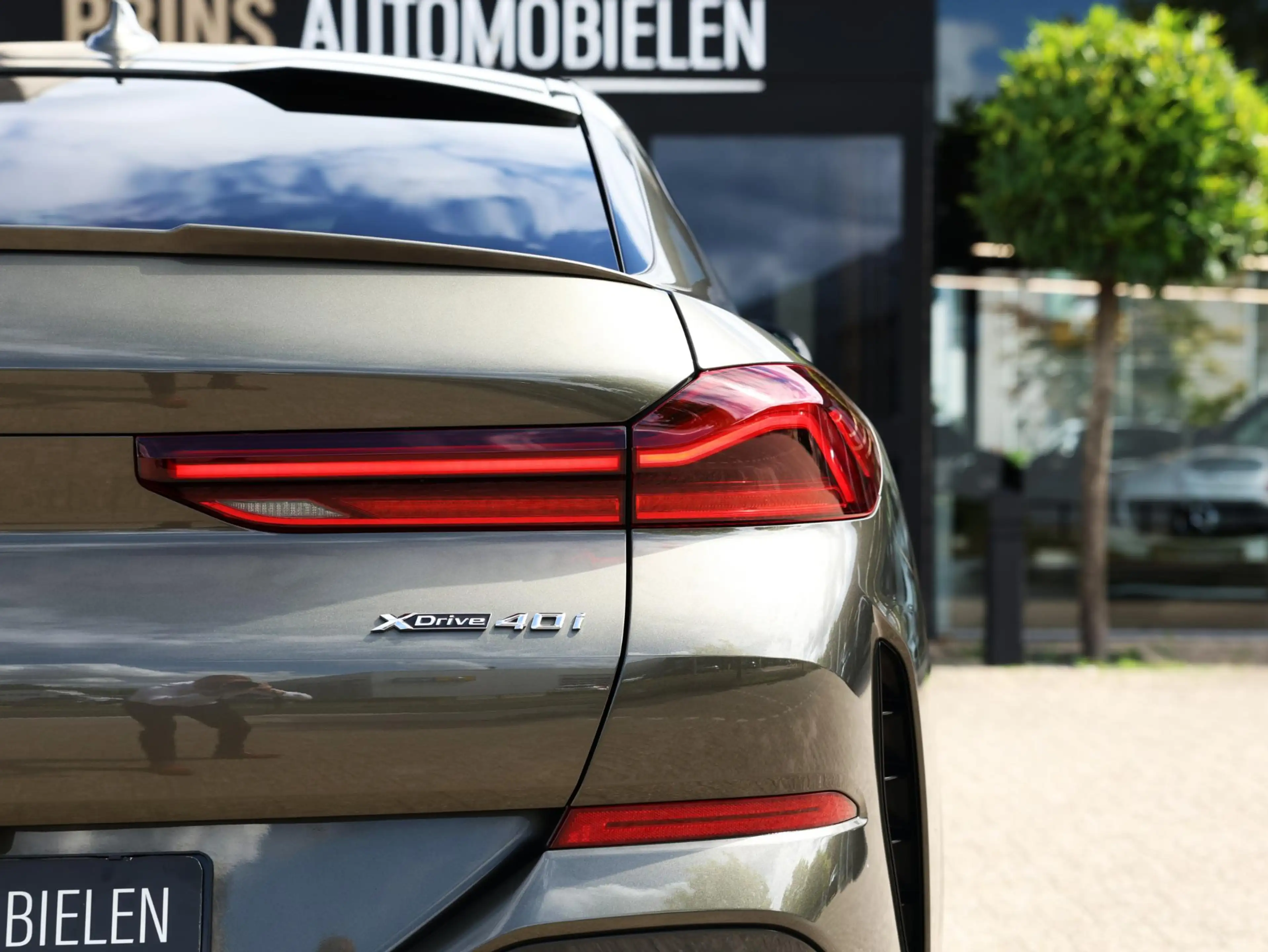 BMW X6 xDrive40i M-Sport|Iconic Glow|Pano|Laser|Nappa — photo 16