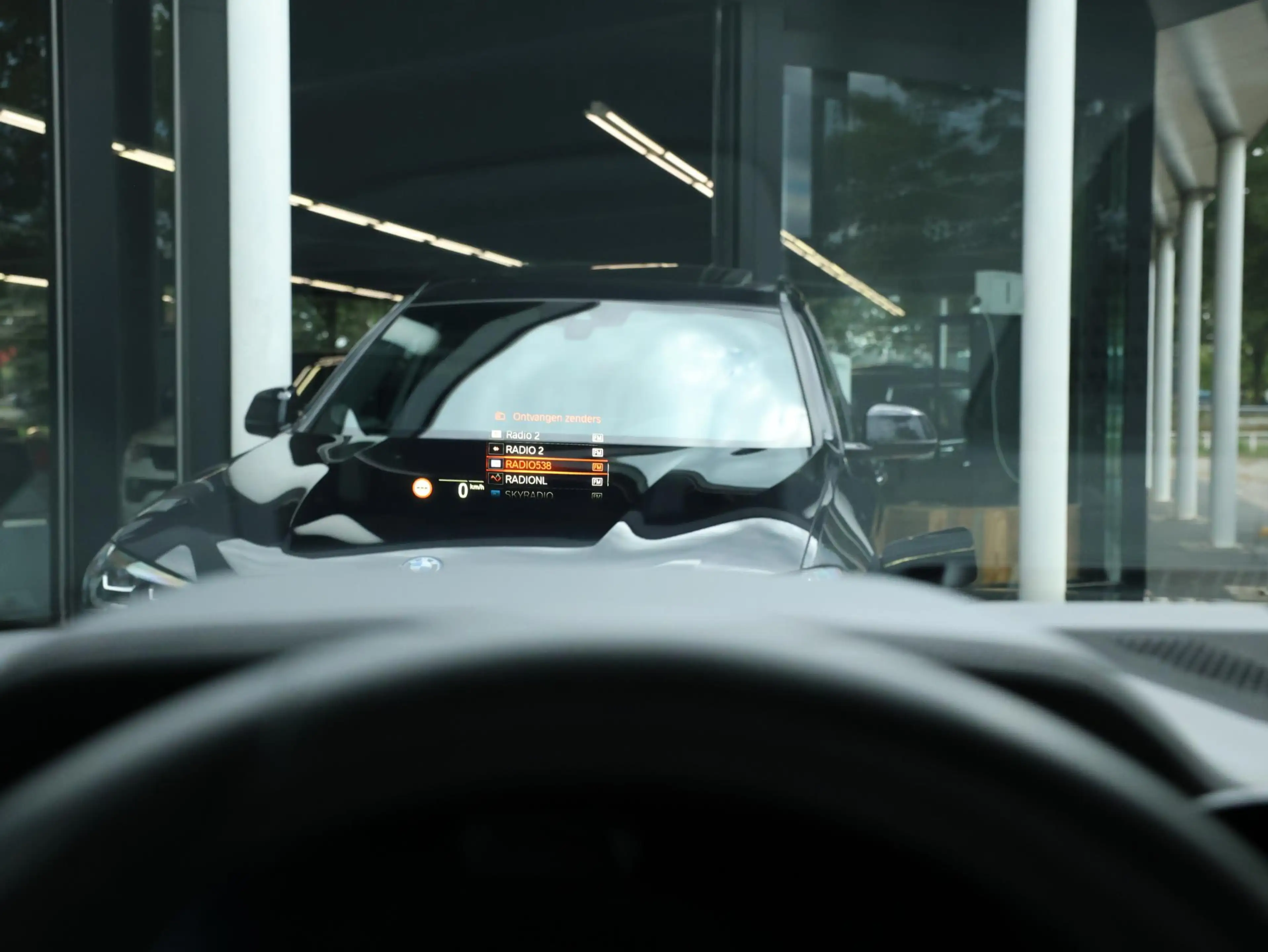 BMW X6 xDrive40i M-Sport|Iconic Glow|Pano|Laser|Nappa — photo 36