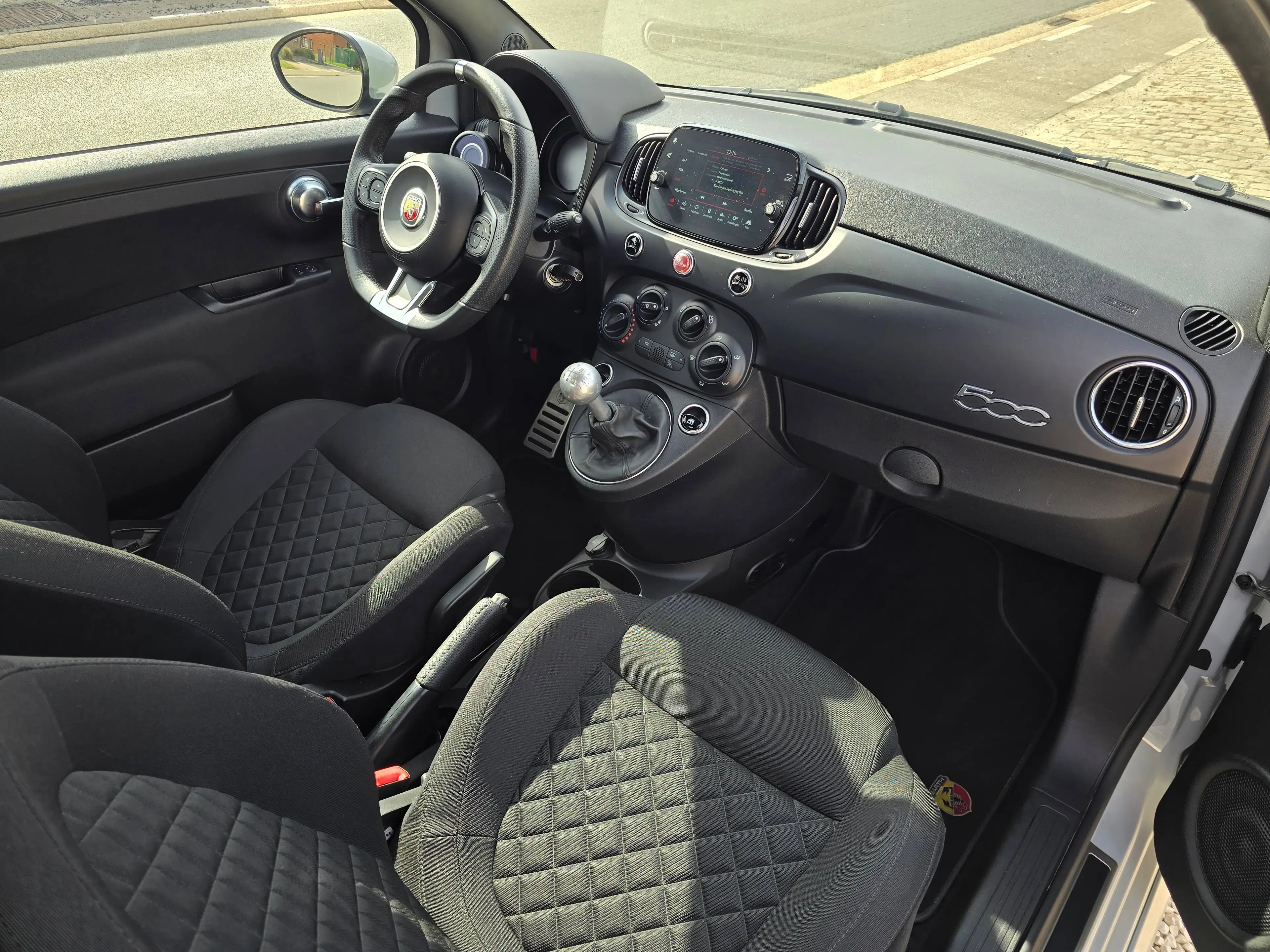 Abarth 595 - F595 Edition - Alcantara seats — photo 13