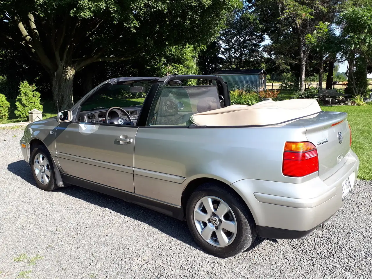 2001 Volkswagen Cabrio