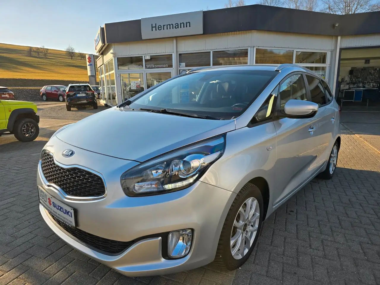 Kia Carens