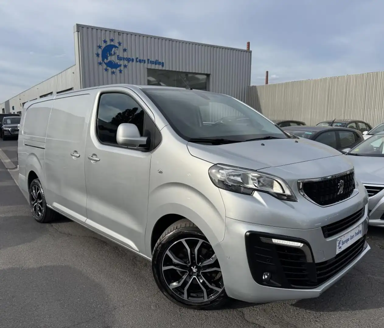 Peugeot Expert XL 2.0 HDI 120 CH SEMI CUIR CARPLAY GAR 12M TVA RÉCUPÉRABLE 11562 HT Gris - 1