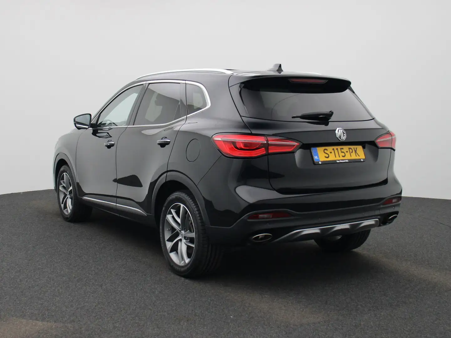 MG EHS 1.5 TGDI Luxury Zwart - 2
