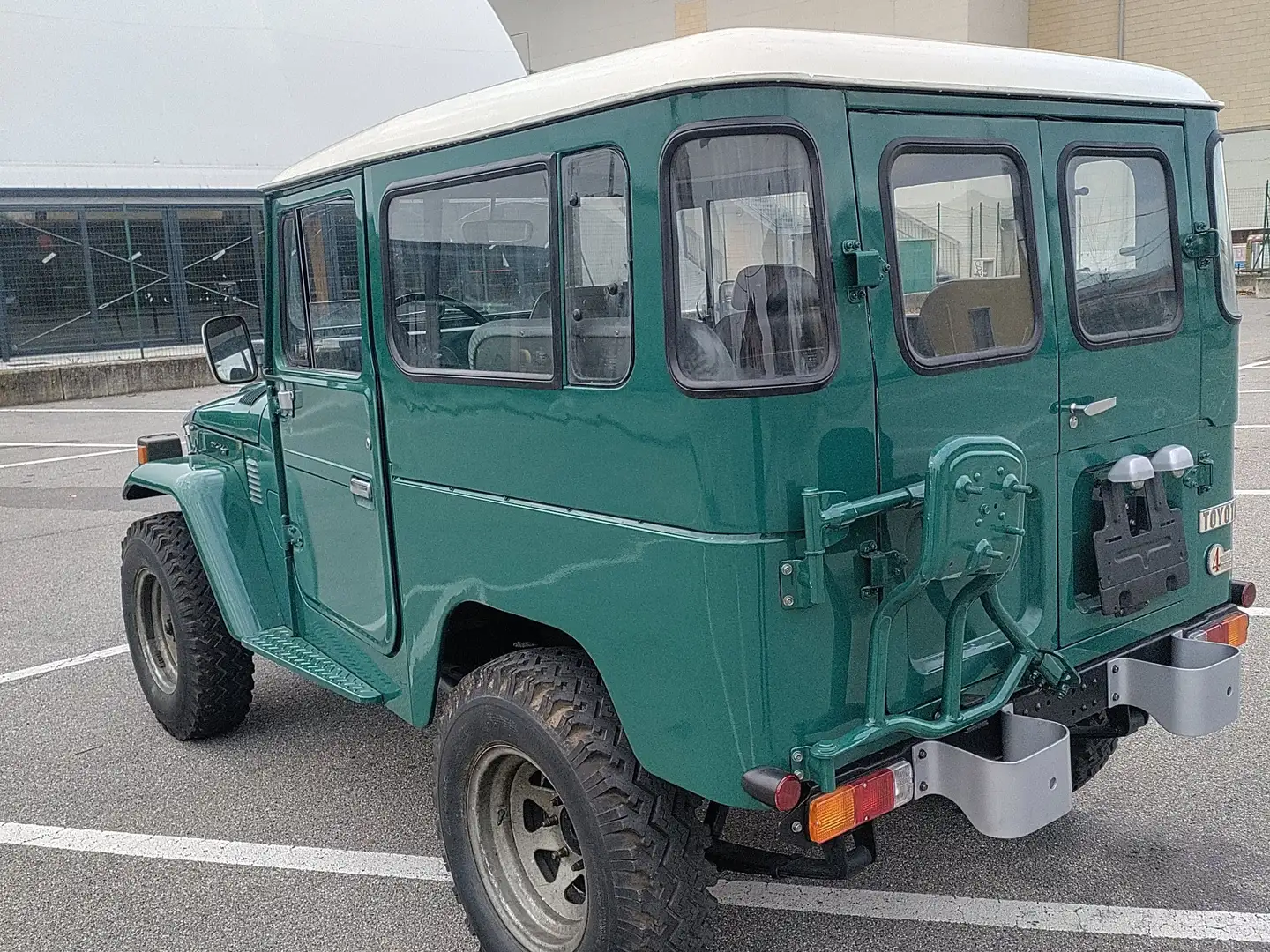 Toyota FJ40 - 2