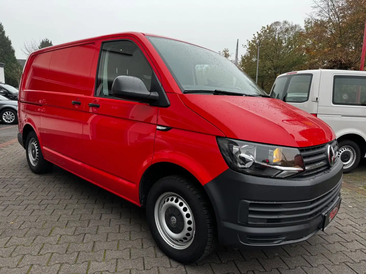 Volkswagen T6 Transporter Kasten Klima Navi Kamera Sortimo Rot - 1