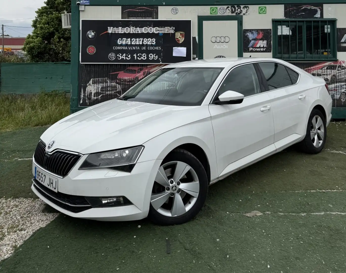 Skoda Superb 2.0TDI Ambition DSG 110kW Blanc - 2