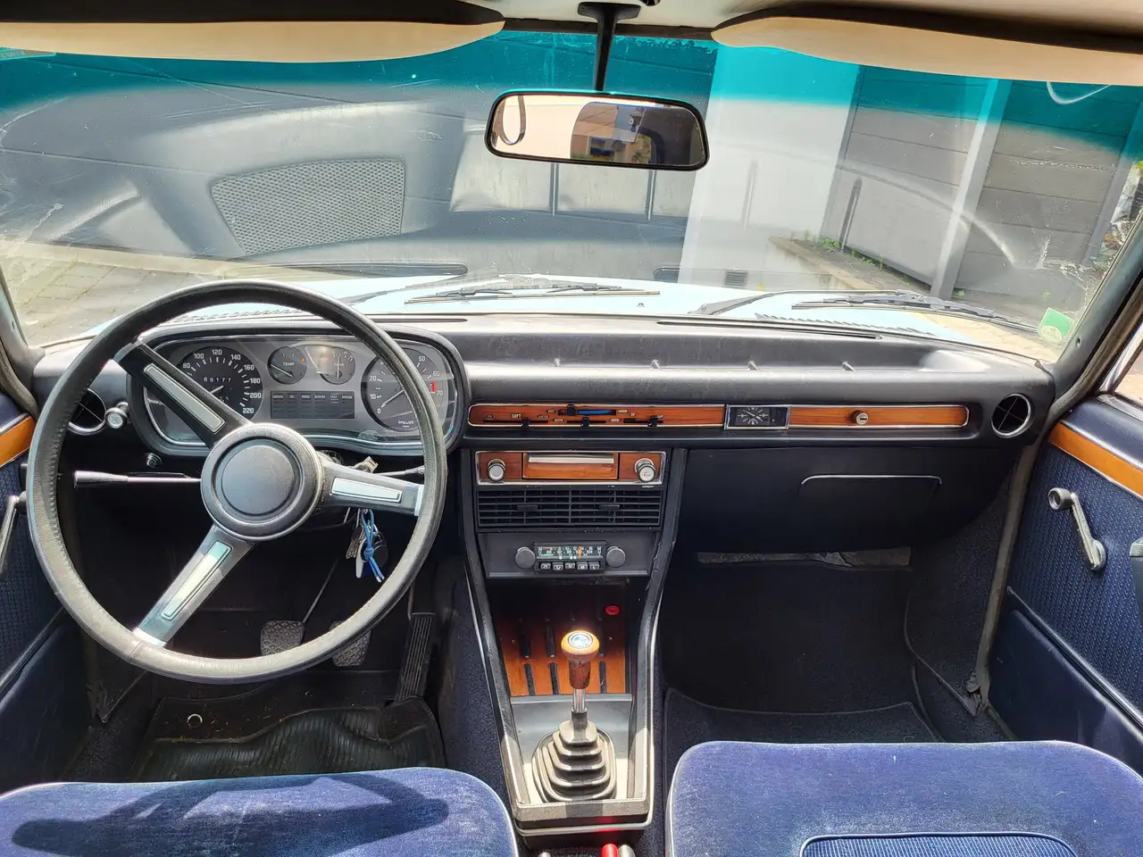 BMW 3,0 Si, foto 6