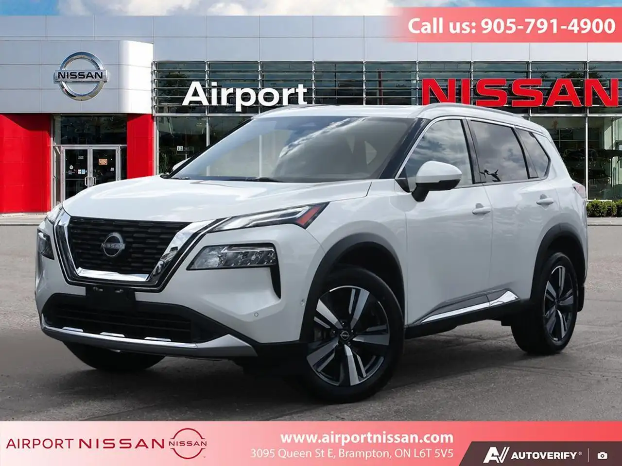 2023 Nissan Rogue Platinum — photo 1