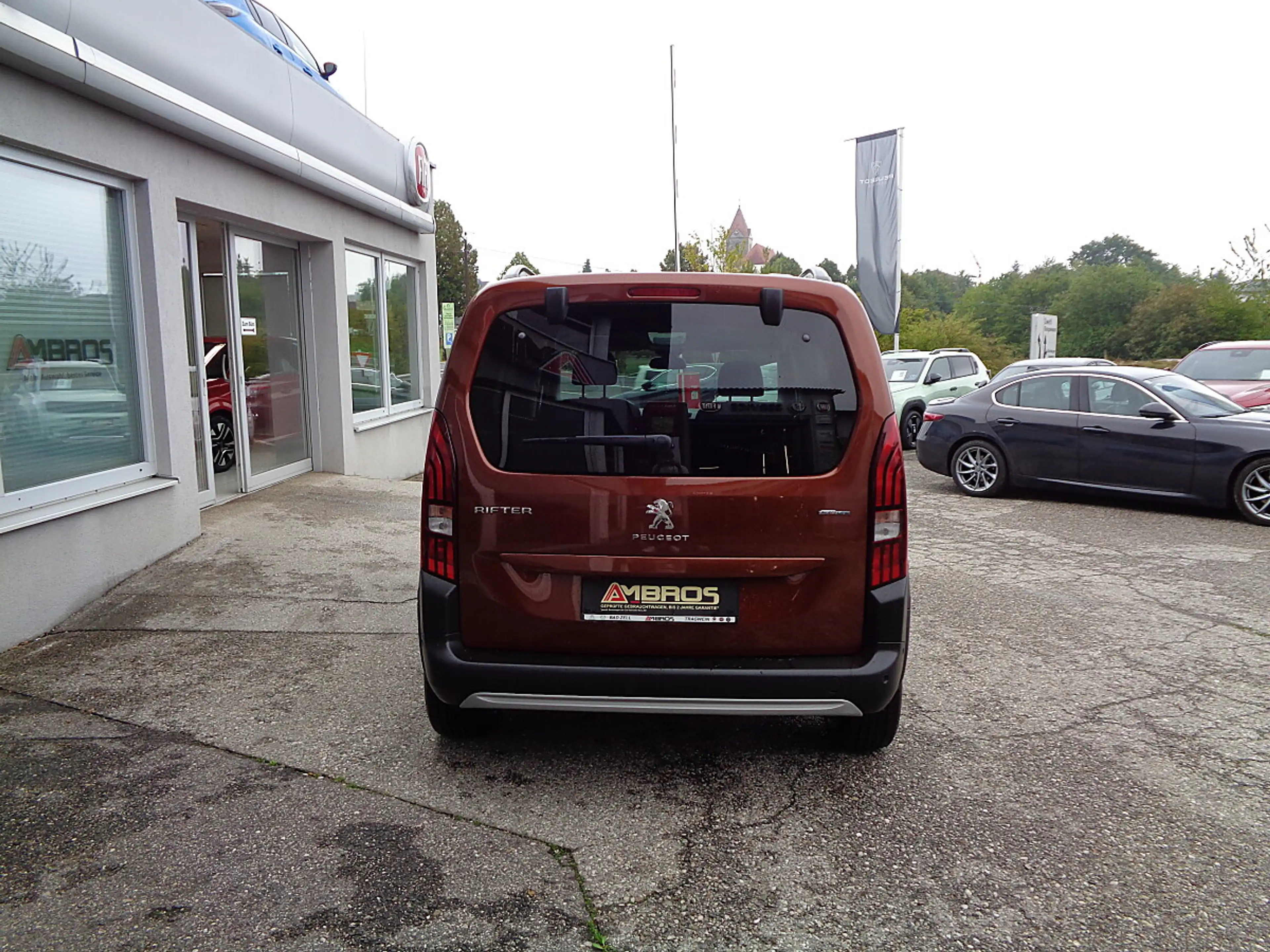 Peugeot Rifter 1,5 BlueHDI 130 S&S GT Line Diesel — photo 4