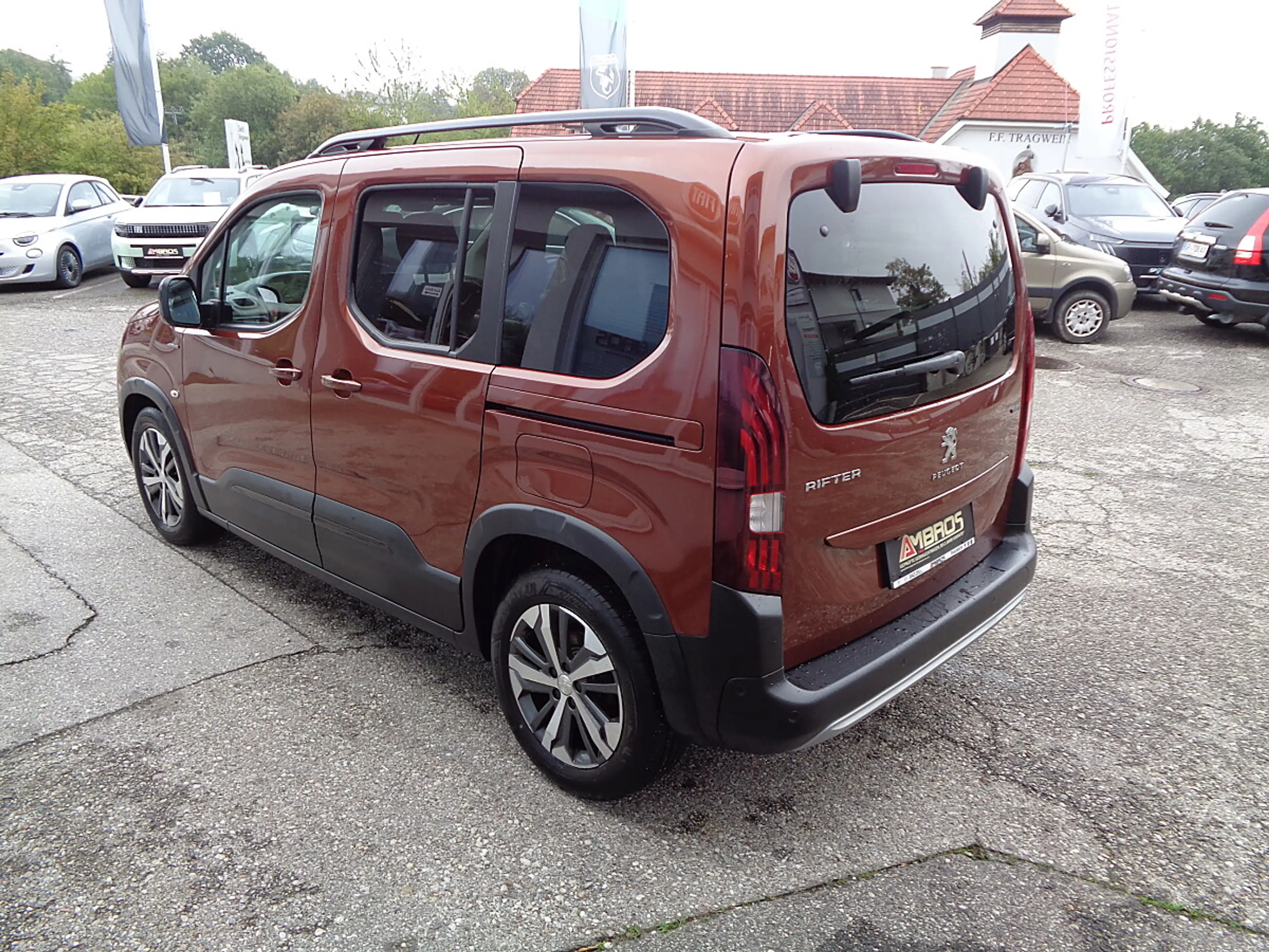 Peugeot Rifter 1,5 BlueHDI 130 S&S GT Line Diesel — photo 5