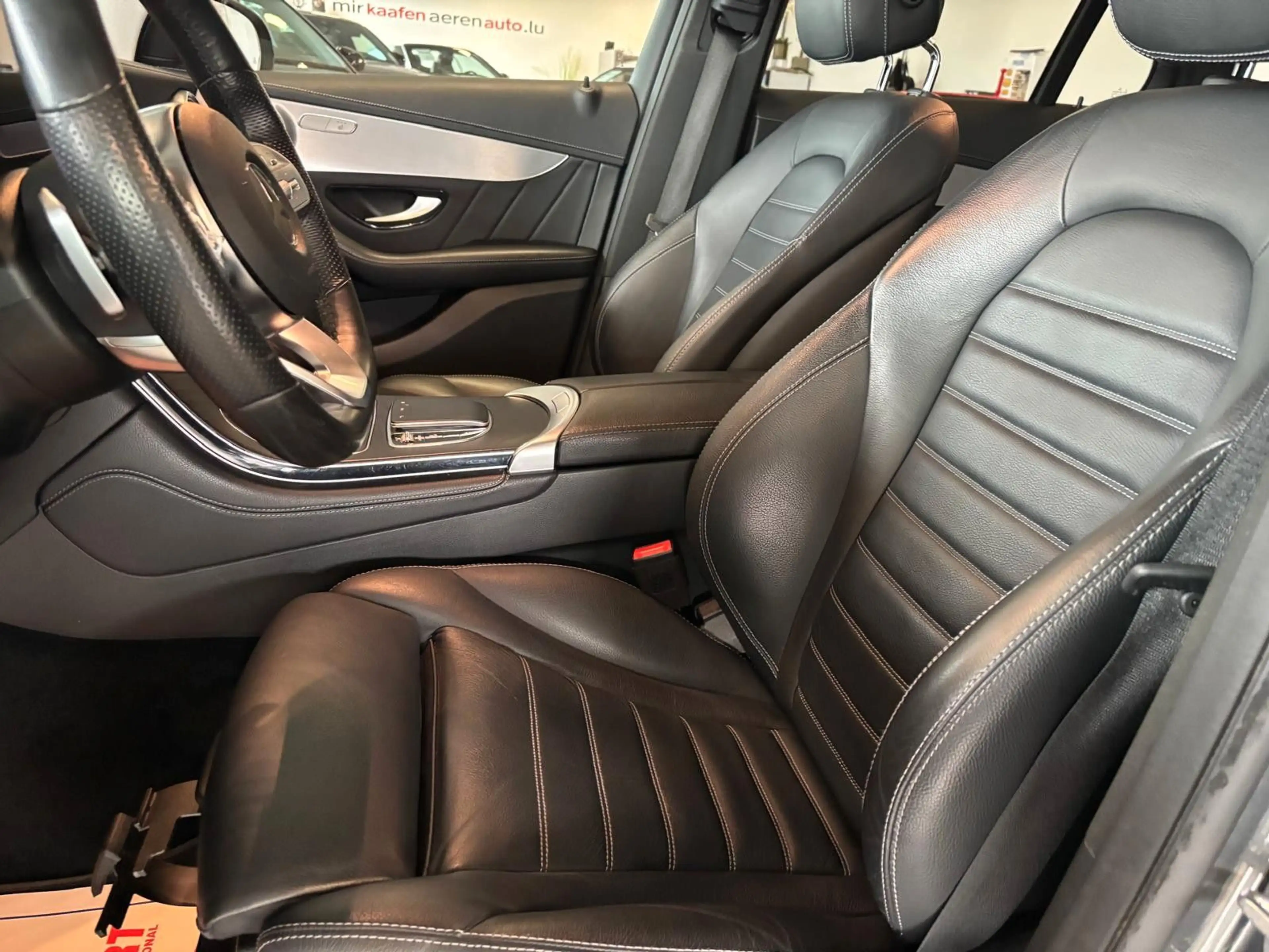 Mercedes-Benz GLC 43 AMG 4Matic*NAVI*LEDER*PERF-AGA*PANO*SHZ* — photo 12