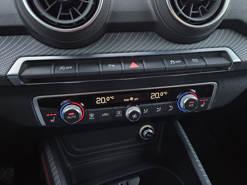 Audi Q2 35 TFSI Pro Line | Stoelverw. | Elek. Achterklep R — photo 18