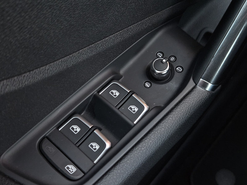 Audi Q2 35 TFSI Pro Line | Stoelverw. | Elek. Achterklep R — photo 23