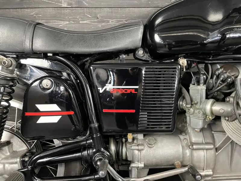 Moto Guzzi V 7 - foto 6