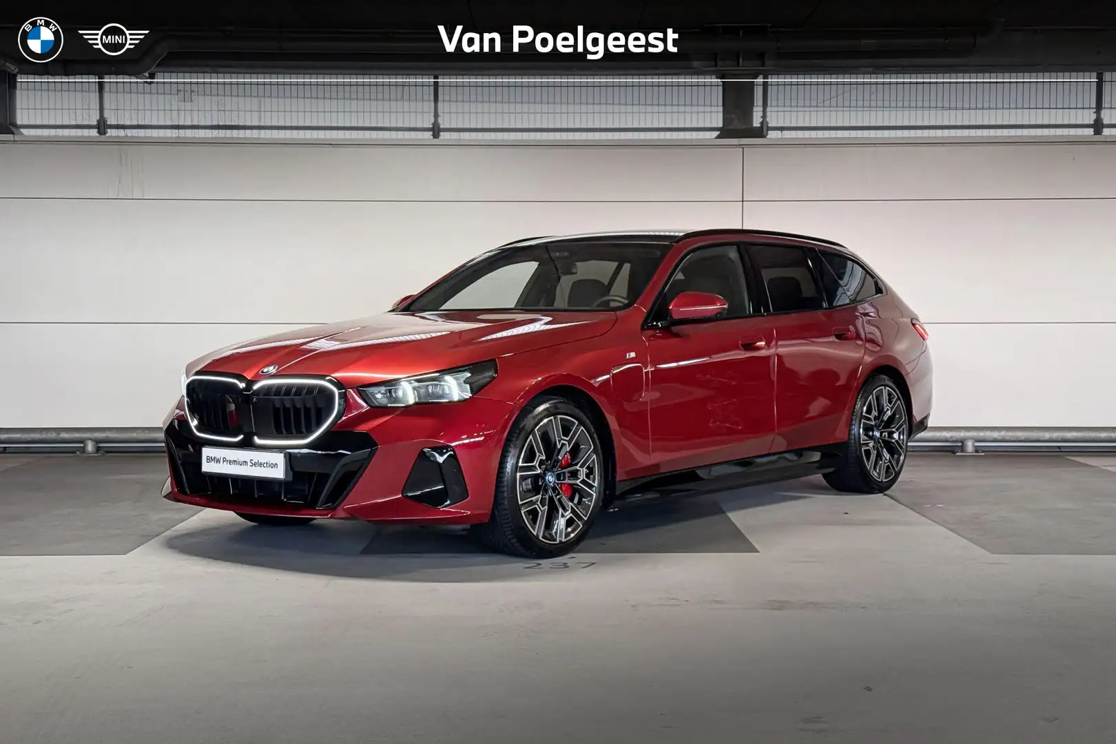 BMW 550 5 Serie Touring 550e xDrive Rojo - 1