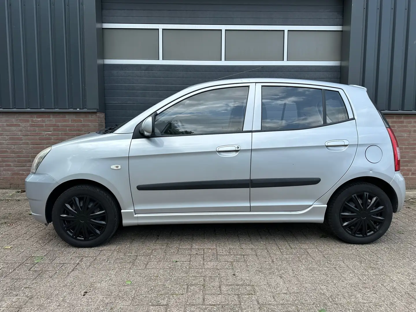 Kia Picanto 1.0 D-light nieuwe distributieriem + Apk Сірий - 2