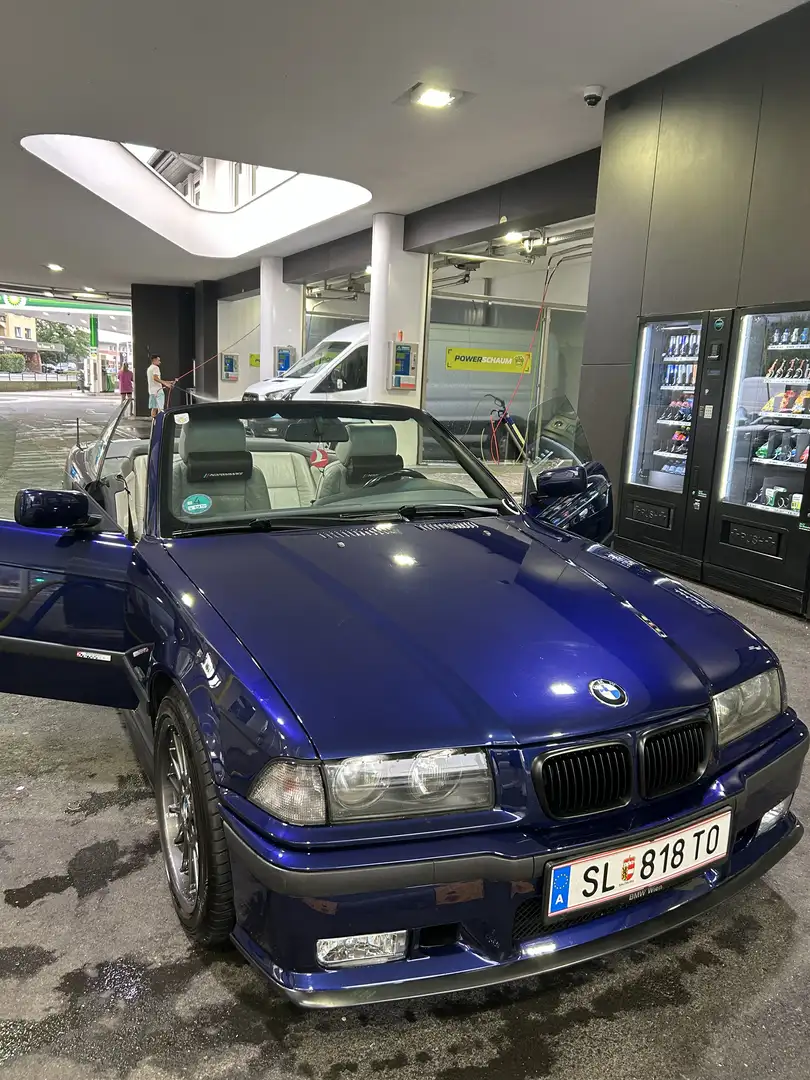 BMW 318 318i Cabrio - 1