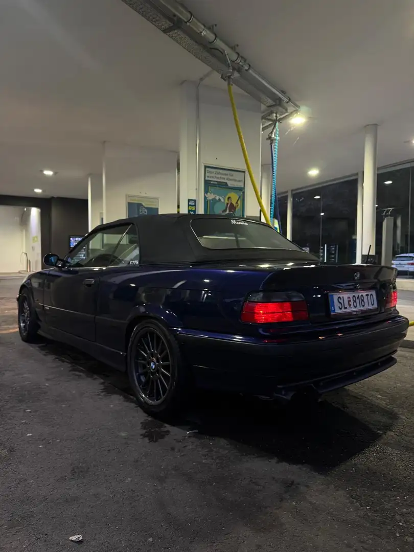 BMW 318 318i Cabrio - 2