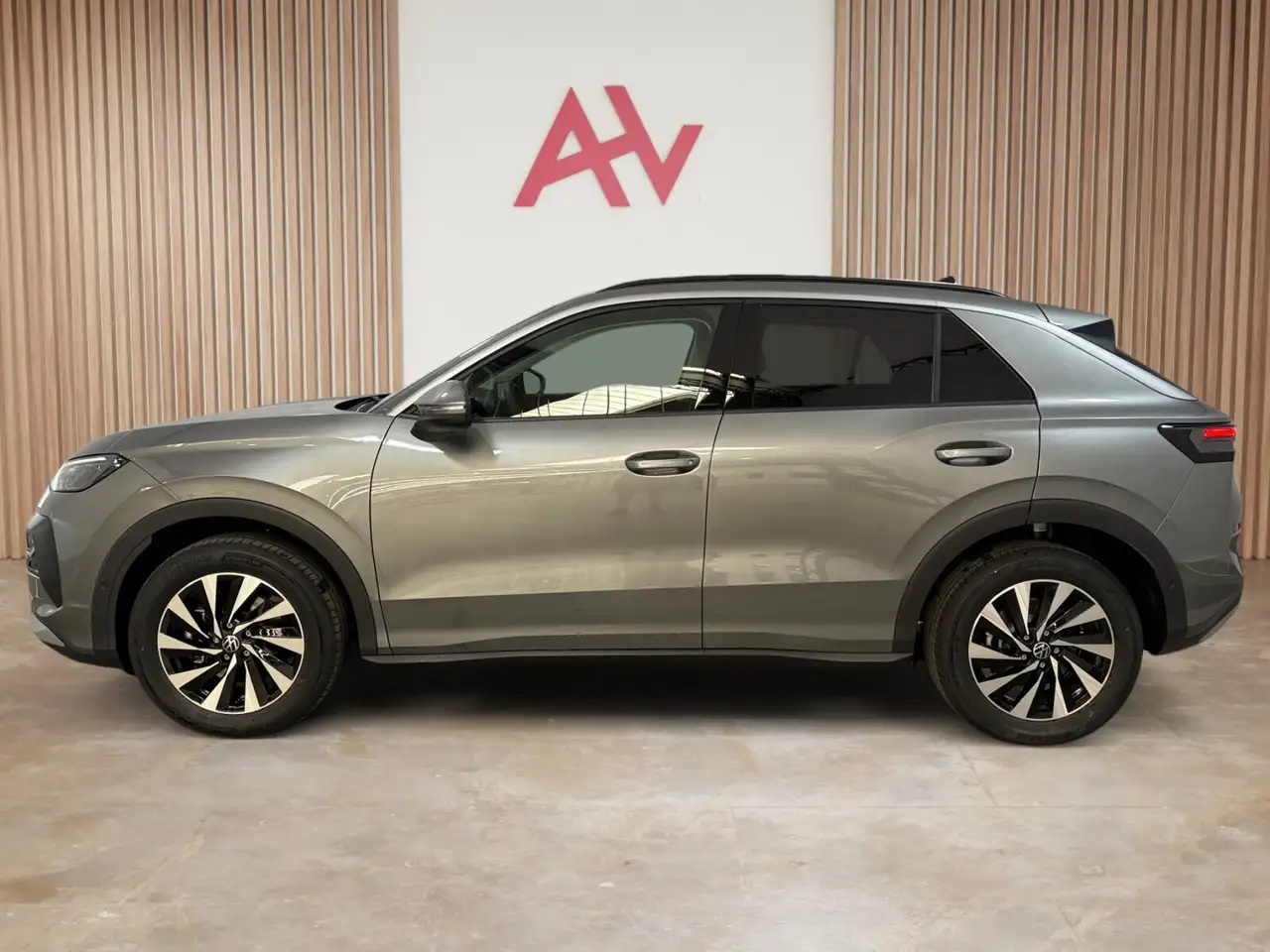Volkswagen T-Roc NEW 1.5 TSI Life DSG ** ACC Camera Zetelver..., миниатюра 11