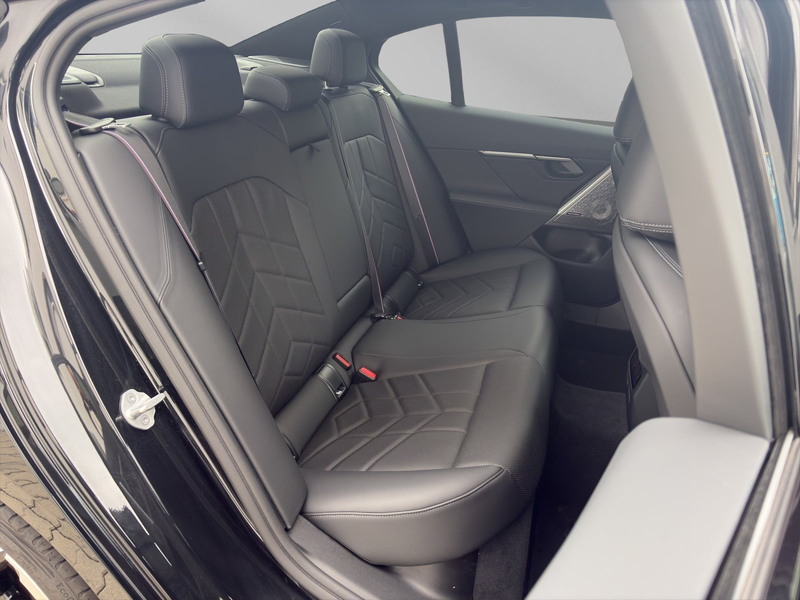 BMW 540 d xDrive M SportPro 21" Standhzg IconicGlow — photo 13