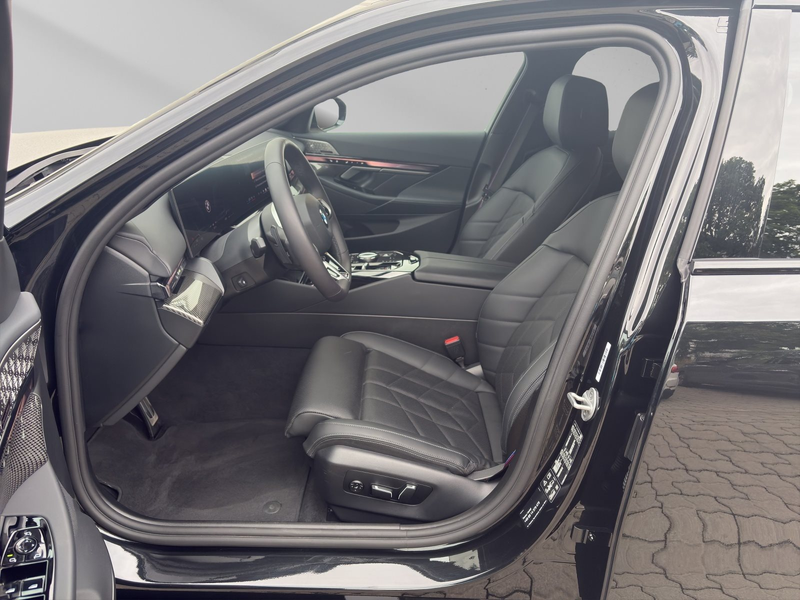 BMW 540 d xDrive M SportPro 21" Standhzg IconicGlow — photo 9