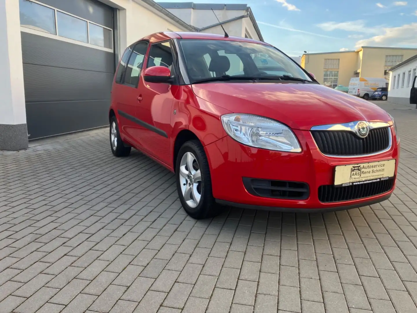 Skoda Roomster Style Rot - 2