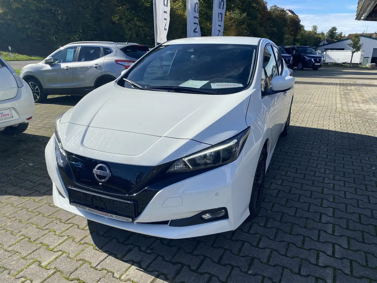 Nissan Leaf N-Connecta Winter Paket 110 kW (150 PS), Automa... Alb - 2