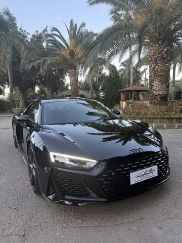 Audi R8 Coupe 5.2 V10 rwd 540cv s tronic