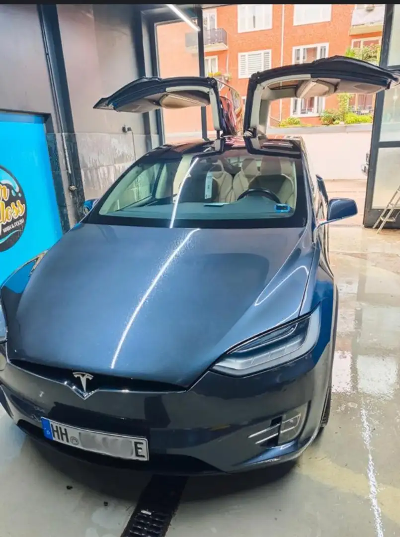 Tesla Model X P90DL 568 KW/ i.A.,1.Hd.,Allradantrieb,Ludicrous Grau - 1