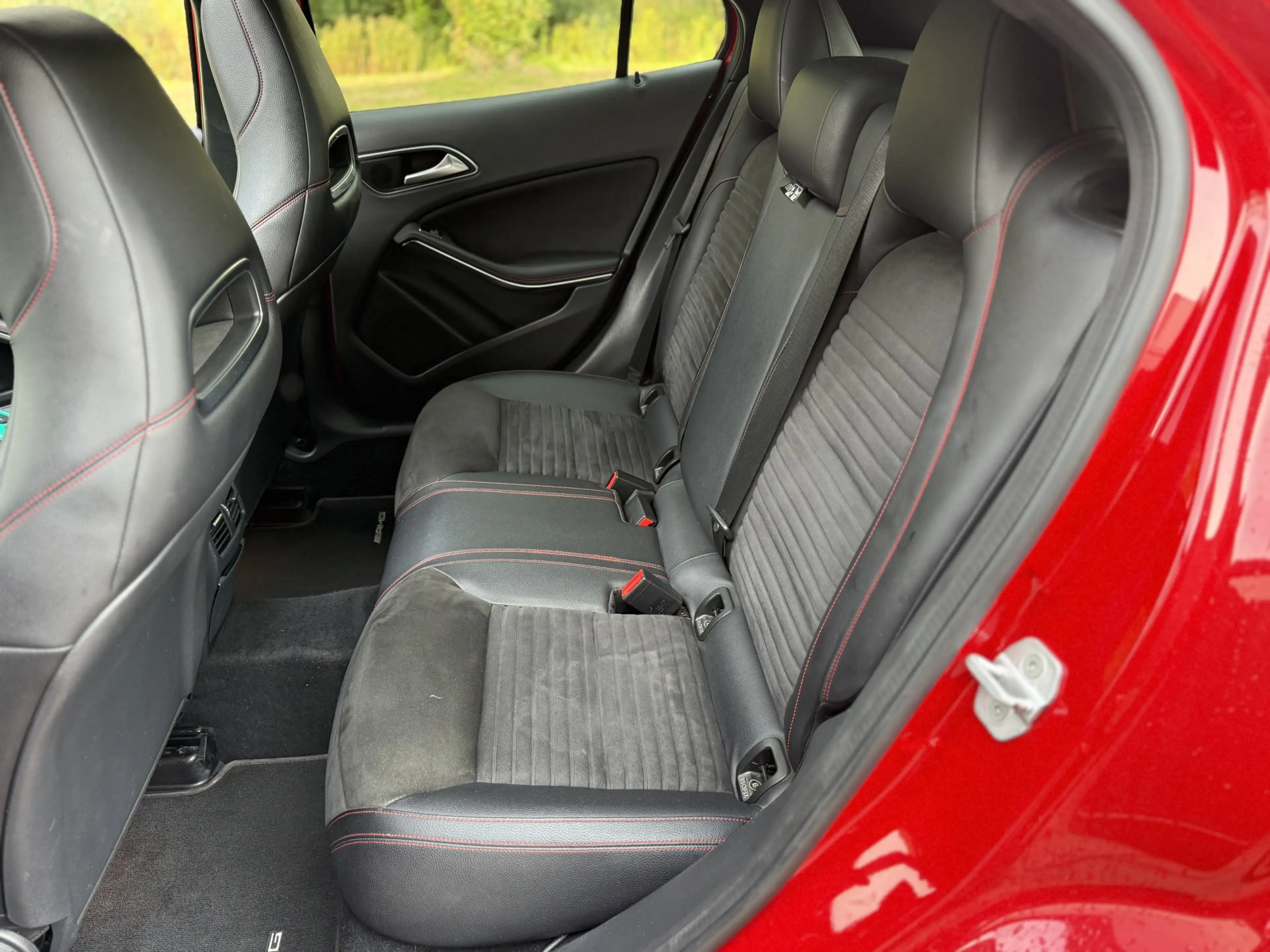 Mercedes-Benz GLA 250 4Matic Edition 1 (PANORAMADAK, TREKHAAK, NAVIGATIE — photo 6