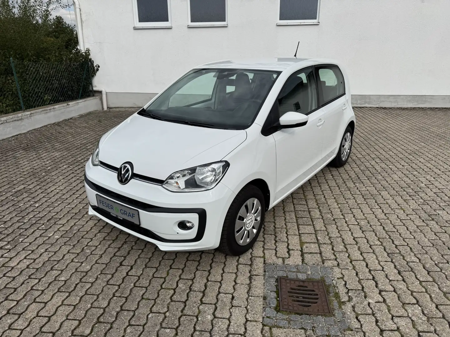 Volkswagen up! move up! 1.0 MPI KLIMA SHZ NEBEL DAB+ Weiß - 2