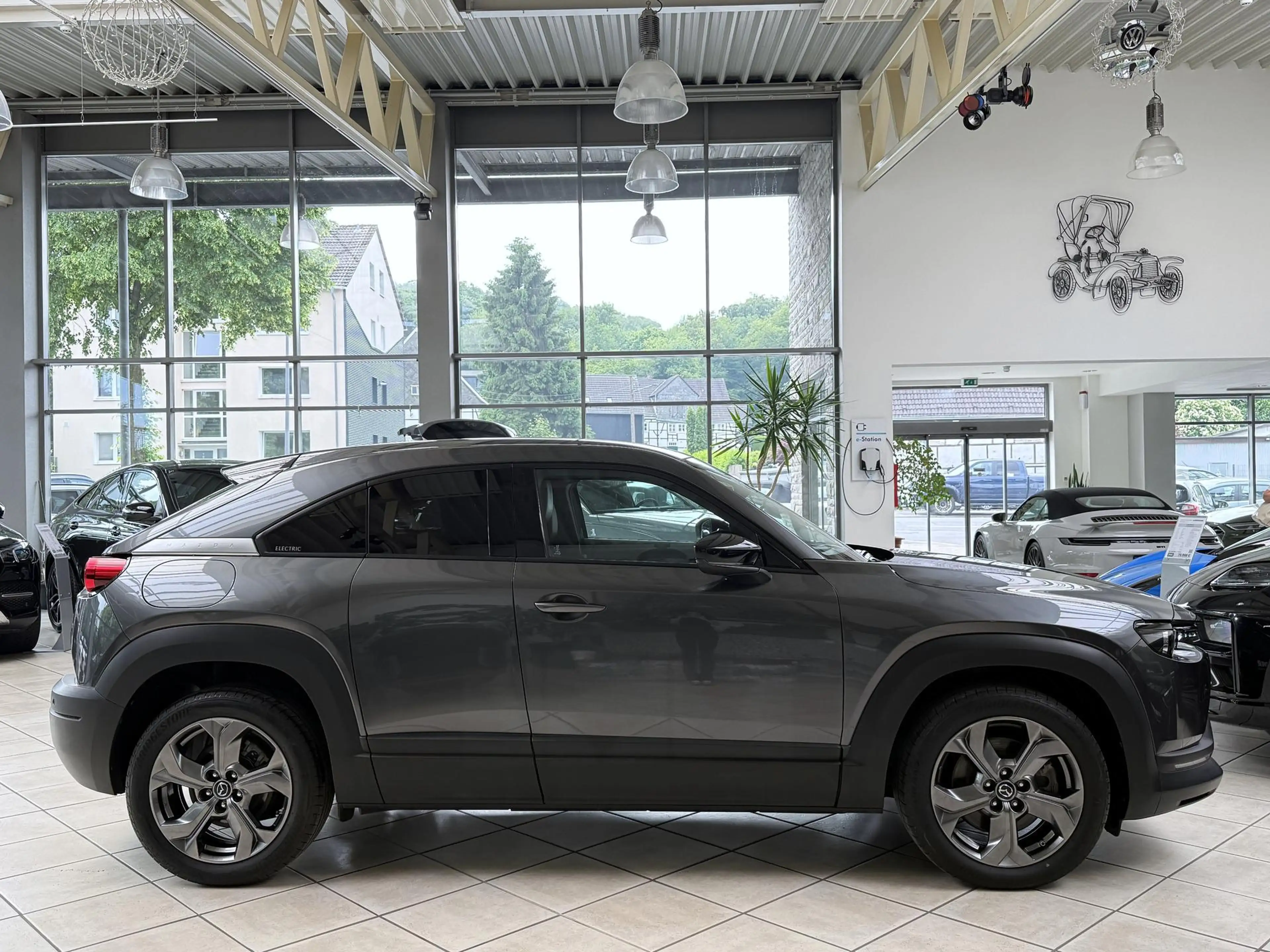 Mazda MX-30 MX-30 HeadUp*ACC°DAB+°KAMERA°SPUR°TOTW°SHZ" — photo 2