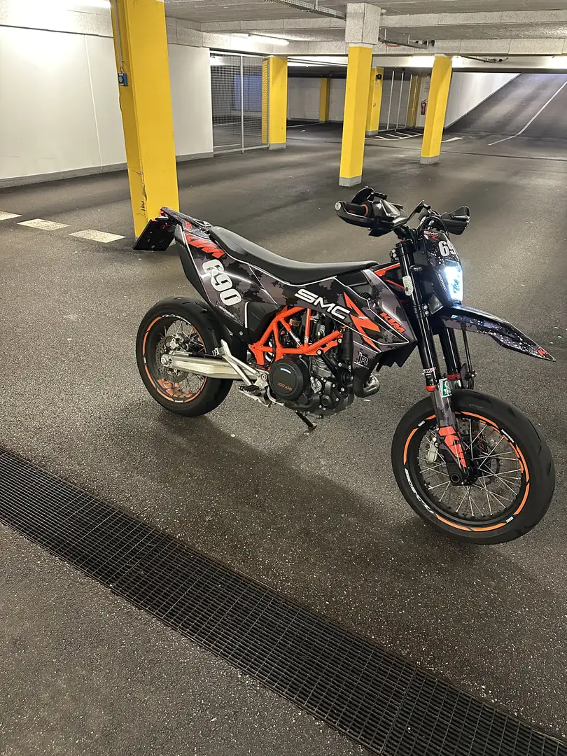 KTM 690 SMC R Czarny - 2
