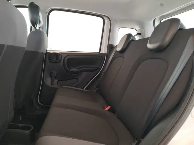 Fiat Panda view 11