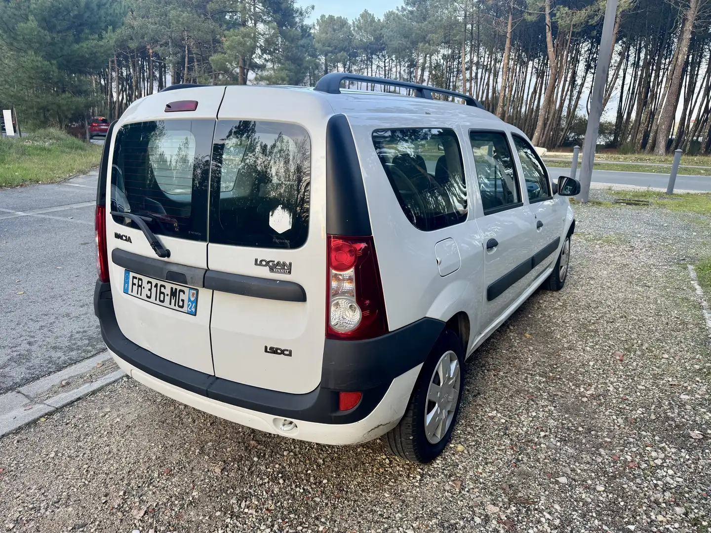 Dacia Logan MCV 1.5 dCi 70 7 places Ambiance - 2