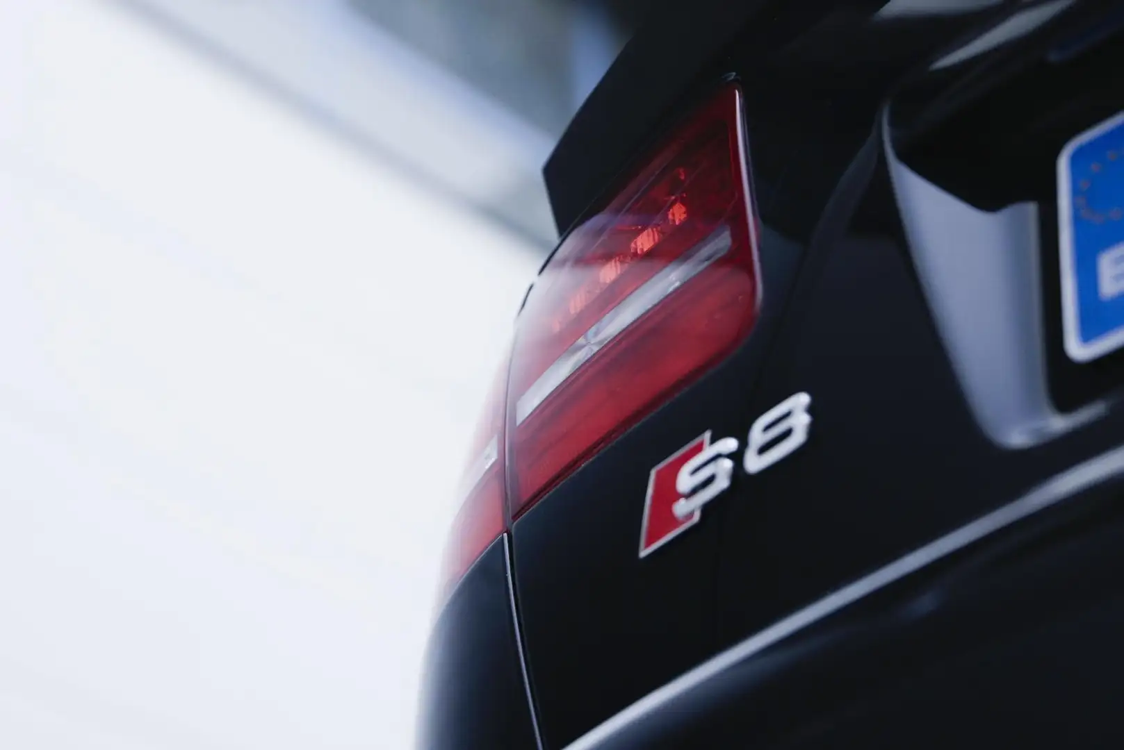 Audi S8 5.2 FSI quattro Tiptronic - 2