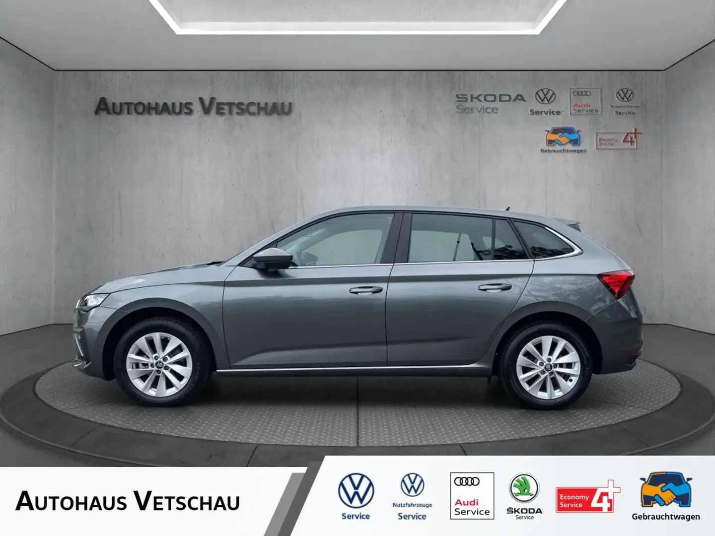 Skoda Scala 1.0 TSI Bluetooth LED Einparkhilfe Grau - 1