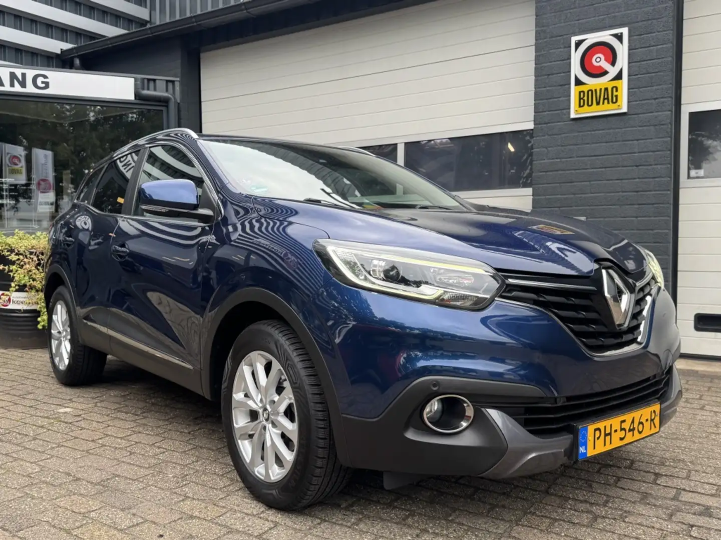Renault Kadjar 1.2 TCe Intens Bleu - 1