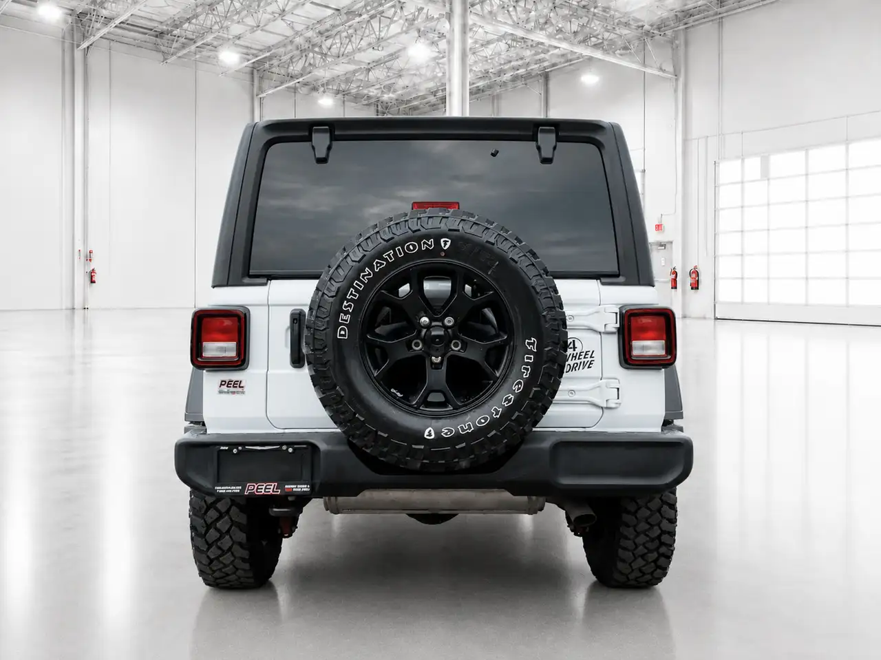 Jeep Wrangler photo Jeep Wrangler
